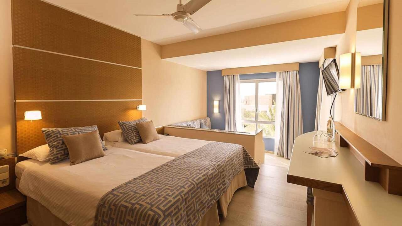 Robinson Esquinzo Playa Hotel Pajara  Room photo